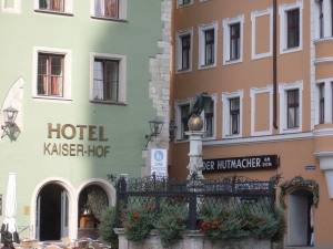 Malerisch schöner Brunnen am Kräuterermarkt 